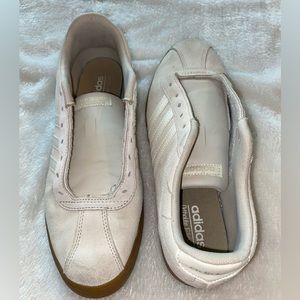 Adidas Sneakers